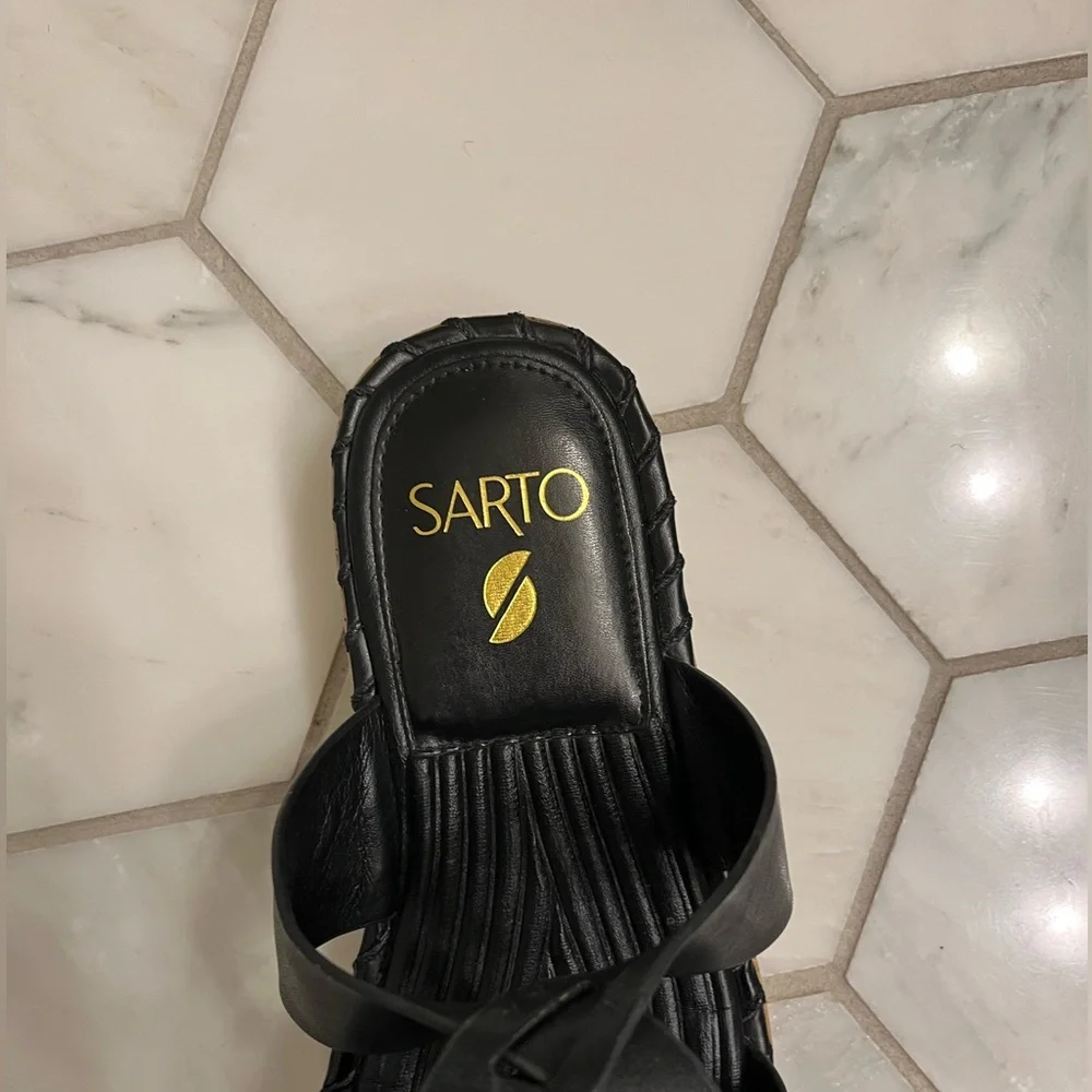 Sarto by Franco Sarto